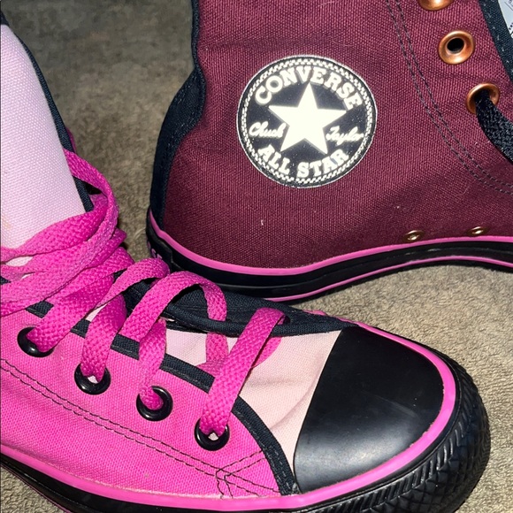 Chuck Taylor Converse High-Top Sneakers - Pink and Black - Picture 4 of 16